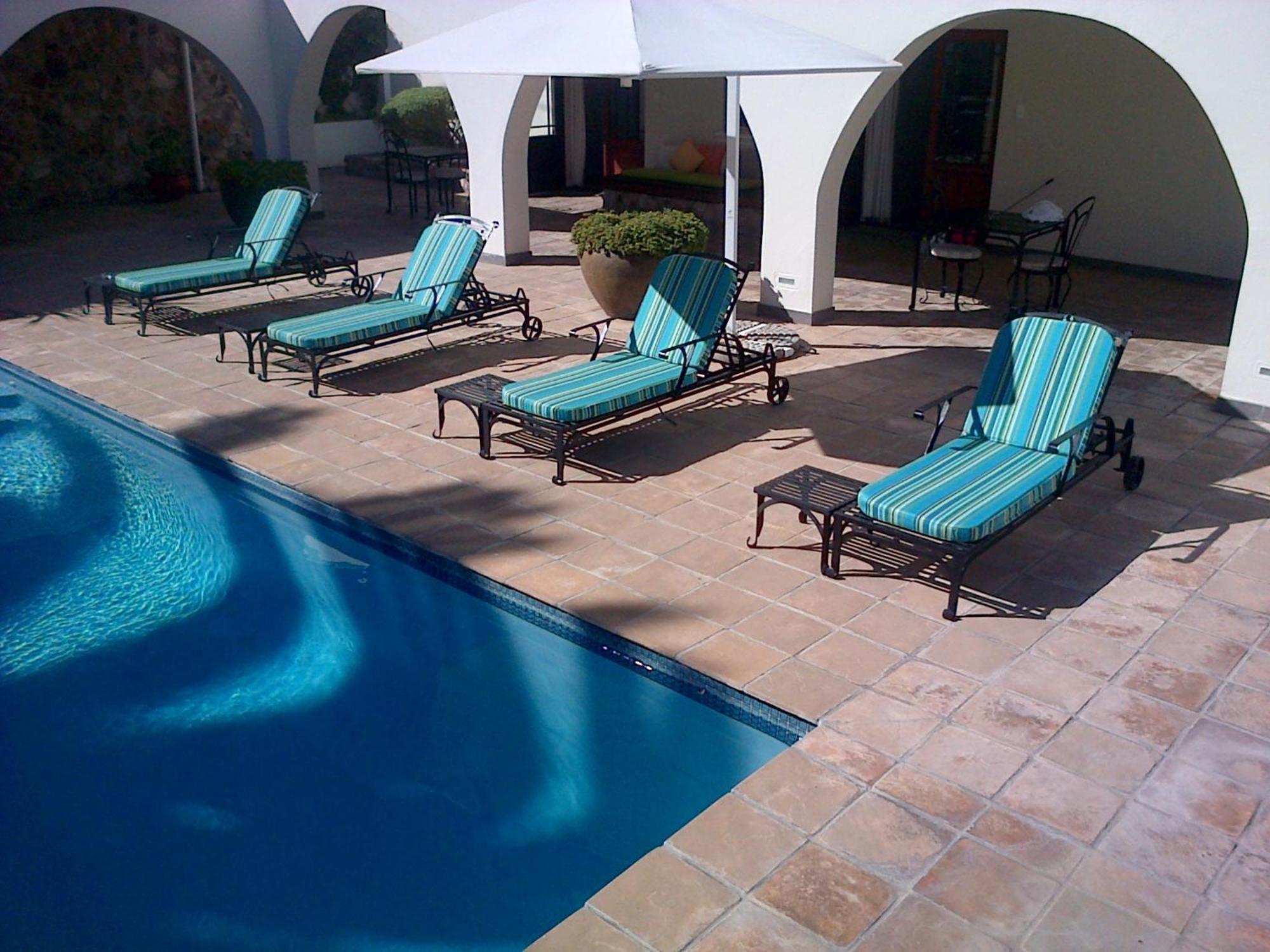 Nautilus Guest House Hermanus Exterior photo