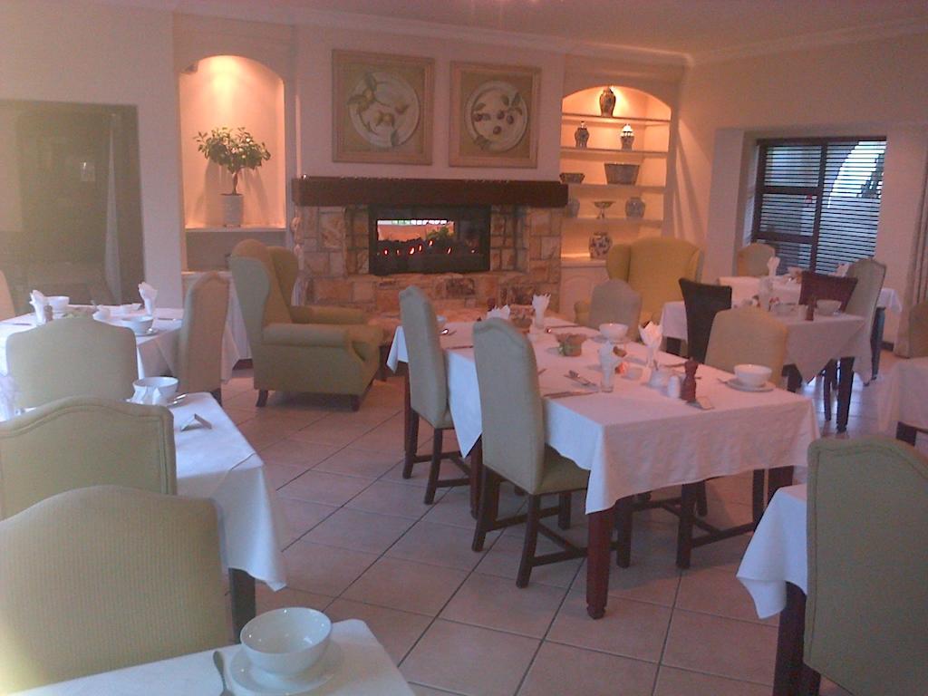Nautilus Guest House Hermanus Exterior photo